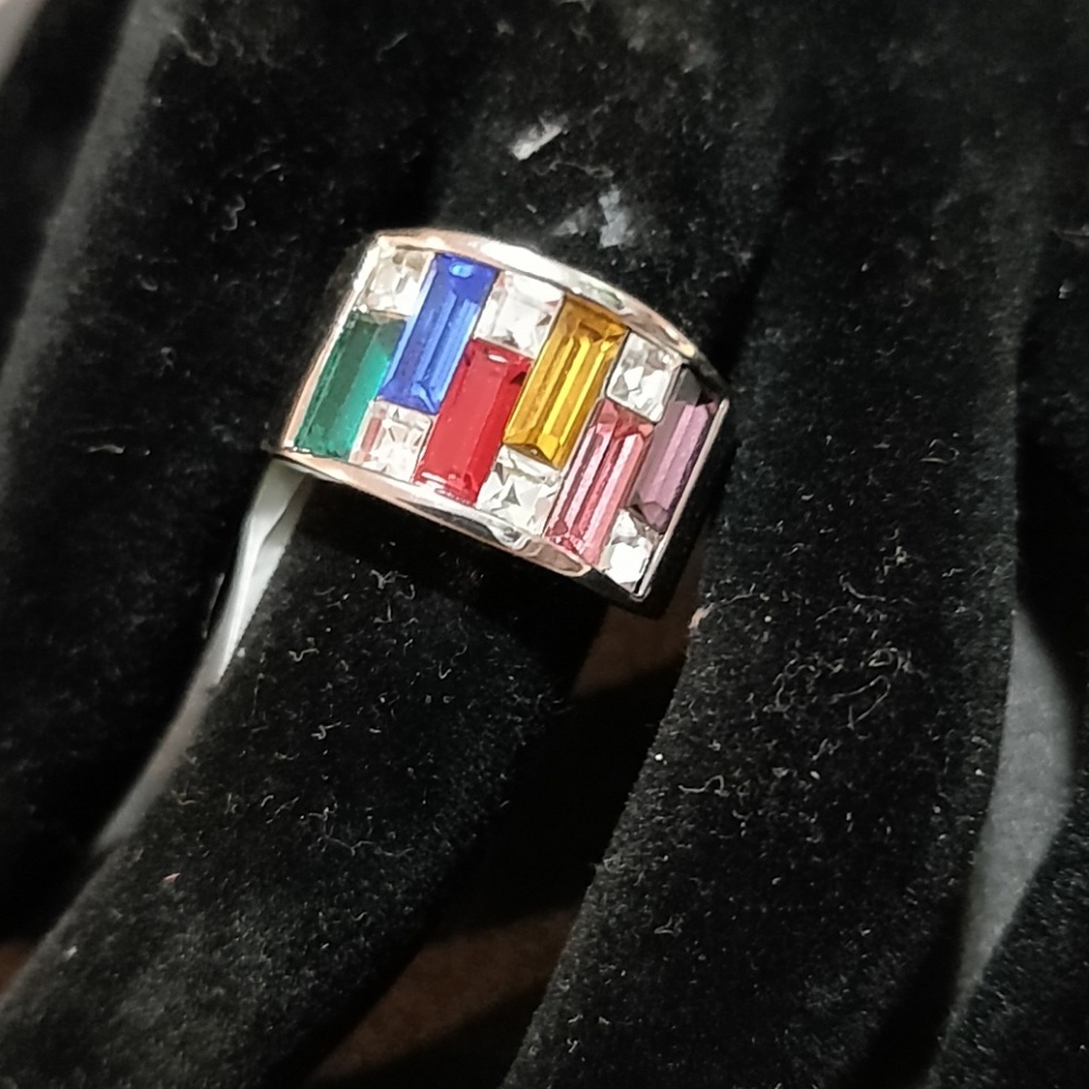 * Multicolored Rainbow Ring Silver